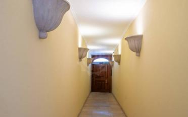 Office - image - 4