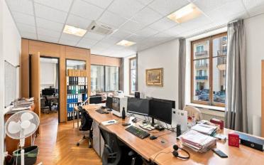 Bureau 5 pièces - image - 12