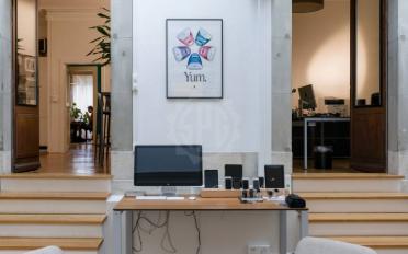 Bureau - image - 2