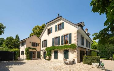 Maison 9 pièces - image - 1