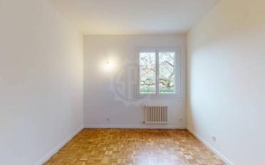 Apartment 4 rooms - image - 10