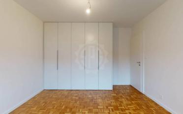 Apartment 4 rooms - image - 9