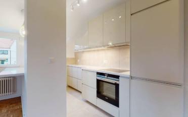 Apartment 4 rooms - image - 2