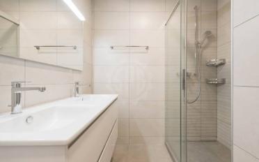 Apartment 4 rooms - image - 11