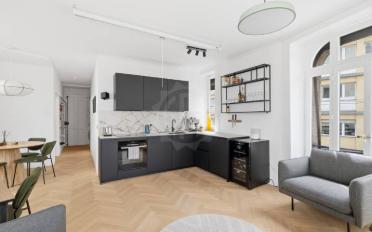 Apartment 4 rooms - image - 3