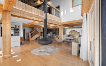 Chalet 7.5 pièces - image - 2