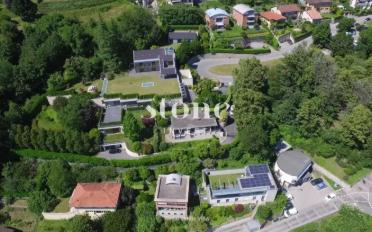 Einfamilienhaus 10.5 Zimmer - image - 2