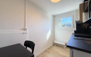 Furnished flat 2.5 rooms - image - 6