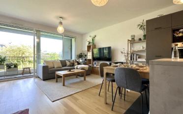 Apartment 4 rooms - image - 2