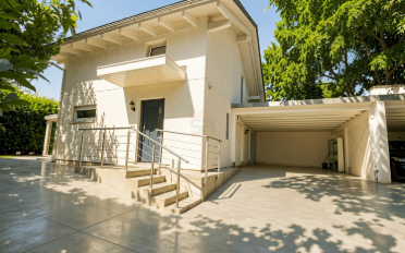 Row house 5 rooms - image - 1