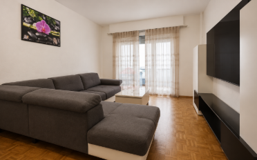 Apartment 4 rooms - image - 2
