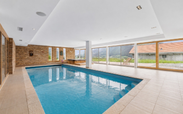 Villa 6.5 pièces - image - 3