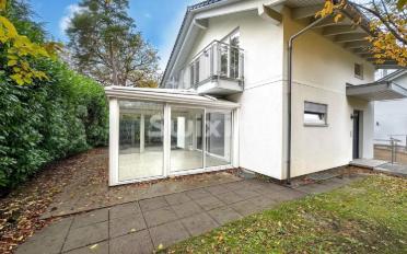Einfamilienhaus 5.5 Zimmer - image - 1