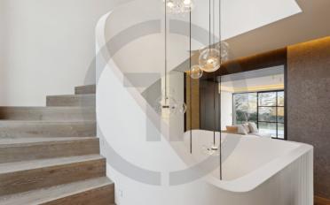 Maison 8 pièces - image - 2