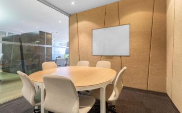 Office - image - 4