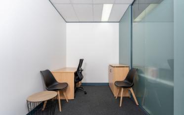 Office - image - 6