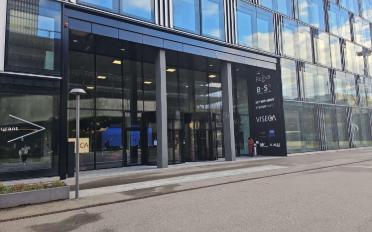 Office - image - 6