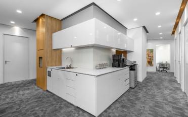 Office - image - 9