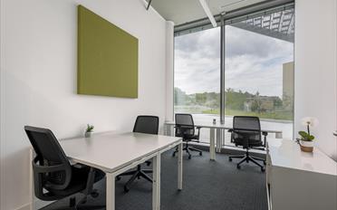Bureau - image - 1