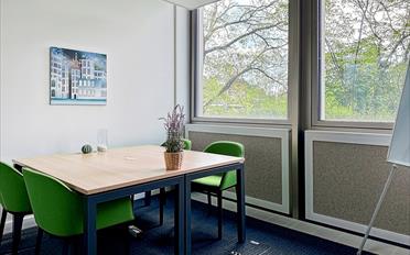 Bureau - image - 11