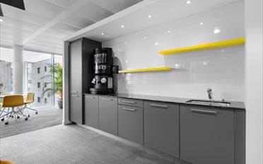 Office - image - 9