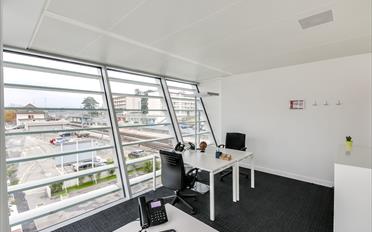 Bureau - image - 1