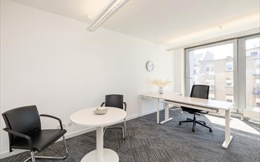 Office - image - 1