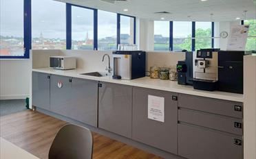 Office - image - 13