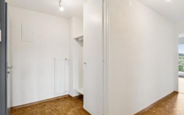 Apartment 4 rooms - image - 9