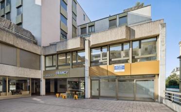 Office - image - 1