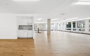 Office - image - 6