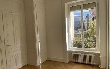 Apartment 4 rooms - image - 6