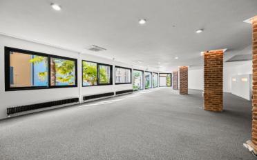 Office - image - 1