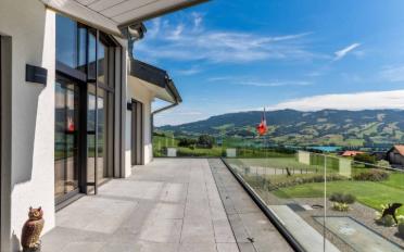 Villa 10 Zimmer - image - 4