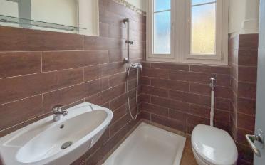Residential building - image - 12