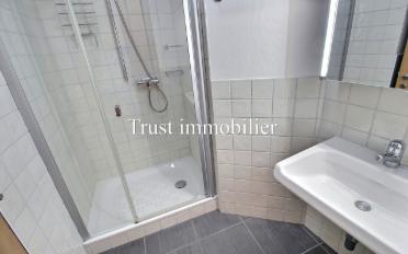 Apartment 8.5 rooms - image - 13