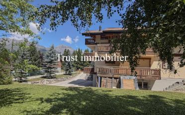 Chalet 11 Zimmer - image - 1