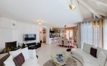 Villa 6.5 pièces - image - 8