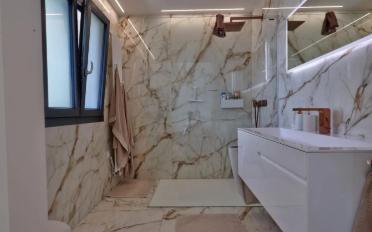 Villa 7.5 Zimmer - image - 9