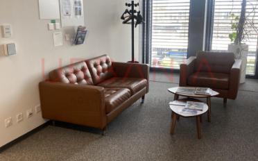 Office - image - 4