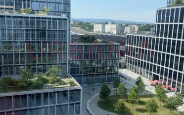 Office - image - 10