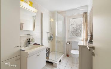 Immeuble résidentiel 12 pièces - image - 11