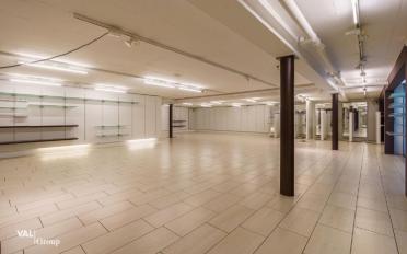 Commercial - image - 3