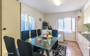 Mixed use property - image - 7