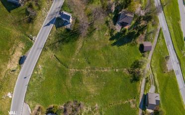Building land - image - 3