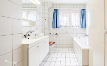 Einfamilienhaus 8.5 Zimmer - image - 8