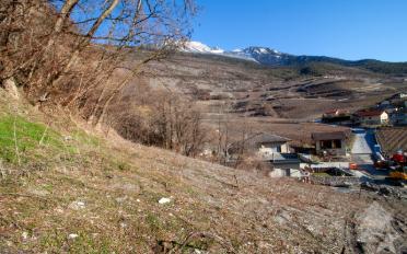 Building land - image - 6