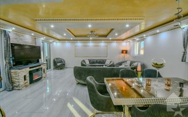 Maison 9 pièces - image - 2