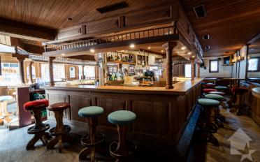 Bar 9 Zimmer - image - 10
