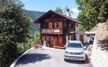 Chalet 4.5 rooms - image - 1